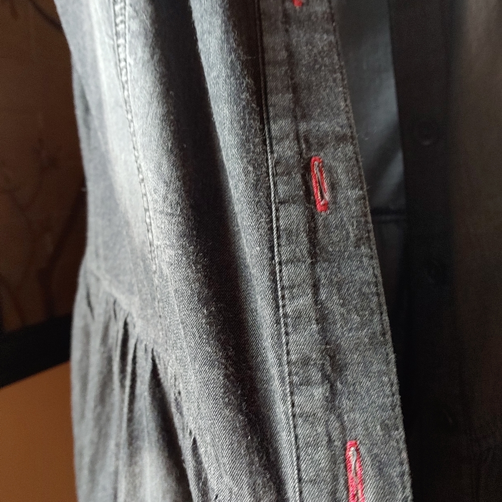 Lightweight Jean dress/ Vest BUY IT 🤩 - Picture 4 of 11